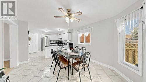 2590 Ambercroft Trail, Mississauga, ON - Indoor Photo Showing Dining Room