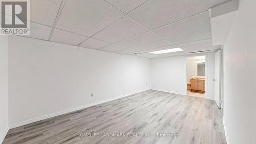 2590 Ambercroft Trail, Mississauga, ON - Indoor Photo Showing Other Room