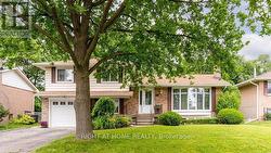 49 RAYNE AVENUE Oakville, ON L6H 1C1