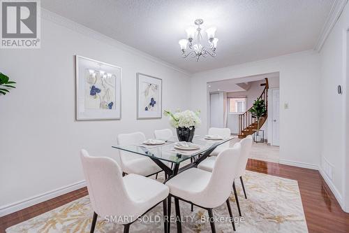 837 Queensbridge Drive, Mississauga, ON - Indoor Photo Showing Dining Room