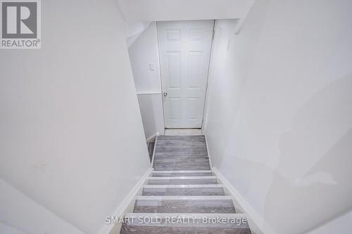 837 Queensbridge Drive, Mississauga, ON - Indoor Photo Showing Other Room