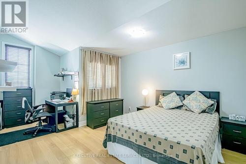 3264 Meadowgate Boulevard, London South, ON - Indoor Photo Showing Bedroom