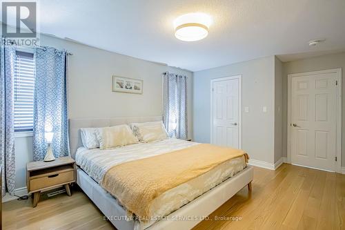 3264 Meadowgate Boulevard, London South, ON - Indoor Photo Showing Bedroom