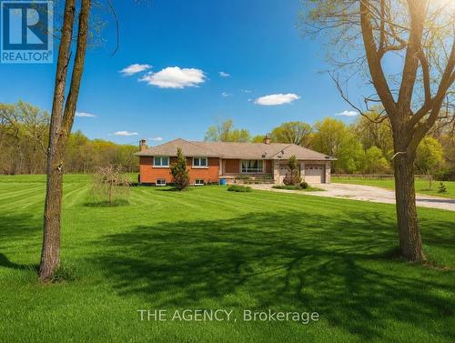 Photo restyled using AI - 295 Park Road S, Grimsby, ON - Outdoor