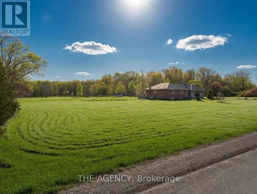 Photo restyled using AI - 295 Park Road S, Grimsby, ON - Outdoor With View