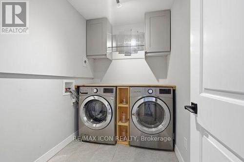 3053 Heardcreek Trail, London North (North S), ON - Indoor Photo Showing Laundry Room