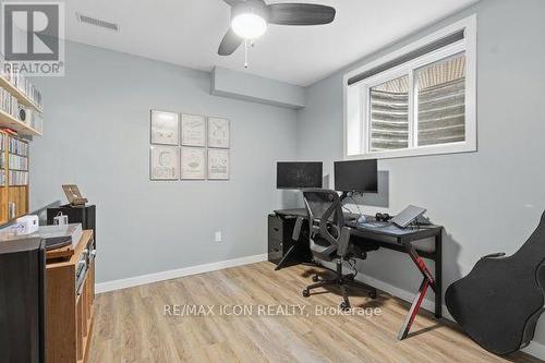 3053 Heardcreek Trail, London North (North S), ON - Indoor Photo Showing Office