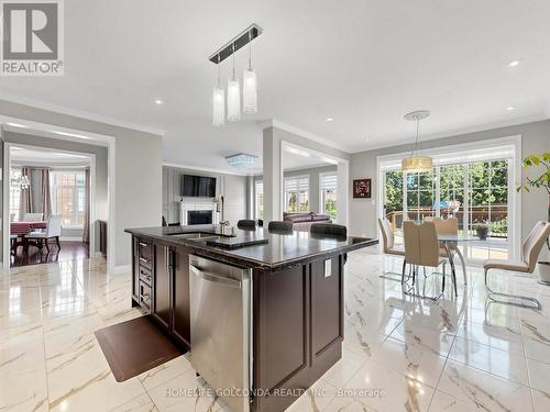 36 Oliver'S Mill Road, Springwater, ON - Indoor Photo Showing Other Room