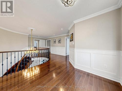 36 Oliver'S Mill Road, Springwater, ON - Indoor Photo Showing Other Room