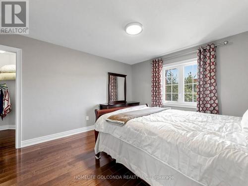 36 Oliver'S Mill Road, Springwater, ON - Indoor Photo Showing Bedroom