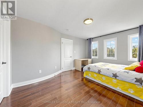 36 Oliver'S Mill Road, Springwater, ON - Indoor Photo Showing Bedroom