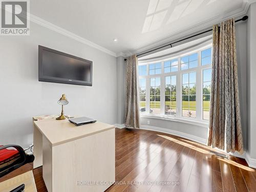 36 Oliver'S Mill Road, Springwater, ON - Indoor Photo Showing Other Room