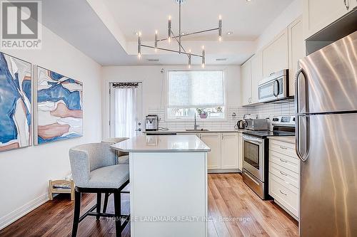 160 William Duncan Road, Toronto, ON - Indoor Photo Showing Kitchen