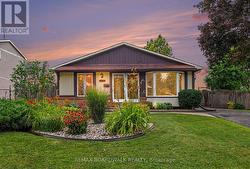 329 PINTAIL TERRACE Ottawa, ON K1E 1Z9