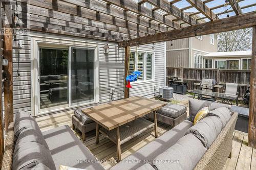 22 Riesling Drive, Niagara-On-The-Lake (Virgil), ON - Outdoor With Deck Patio Veranda