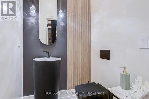 82 Major Street, Toronto, ON - Indoor