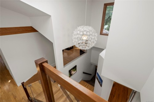 7817 Superior Rd, Lantzville, BC 