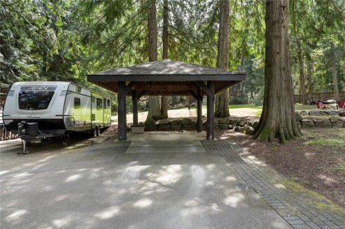 7817 Superior Rd, Lantzville, BC 