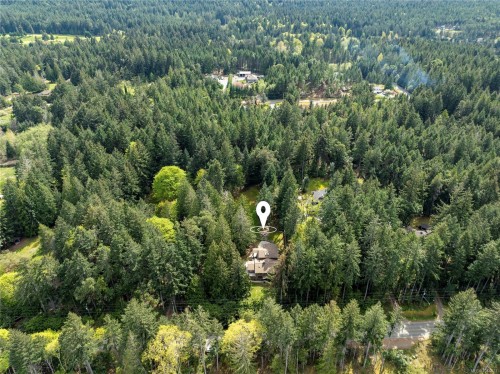 7817 Superior Rd, Lantzville, BC 