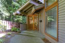1015 Kentwood Pl, Saanich, BC 