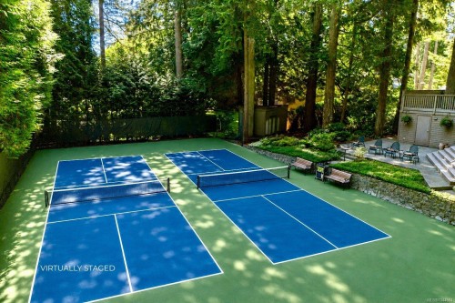 1015 Kentwood Pl, Saanich, BC 