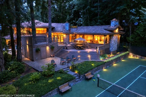1015 Kentwood Pl, Saanich, BC 