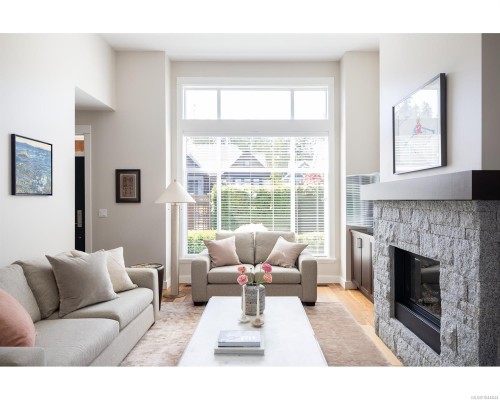 749 West Ridge Way, Qualicum Beach, BC 