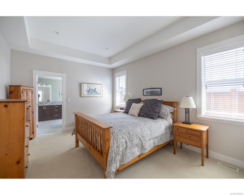 749 West Ridge Way, Qualicum Beach, BC 