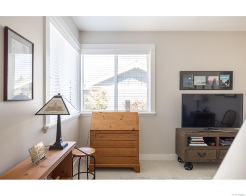 749 West Ridge Way, Qualicum Beach, BC 