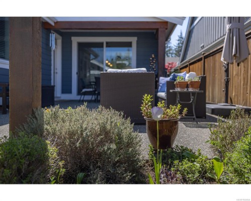 749 West Ridge Way, Qualicum Beach, BC 
