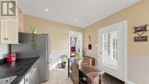 81 Richmond Street, Brantford, ON - Indoor Photo Showing Kitchen