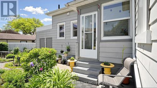 81 Richmond Street, Brantford, ON - Outdoor With Exterior