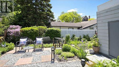 81 Richmond Street, Brantford, ON - Outdoor