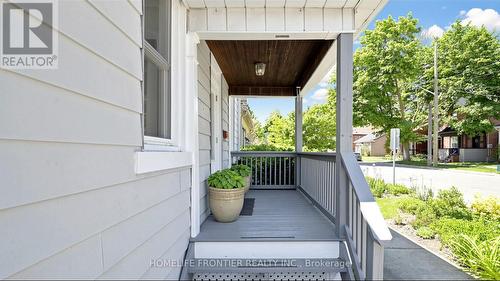 81 Richmond Street, Brantford, ON - Outdoor With Exterior