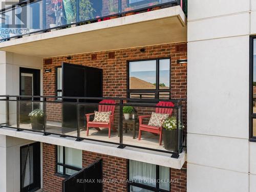 Virtually Staged - 206 - 3998 Victoria Avenue, Lincoln (Lincoln-Jordan/Vineland), ON - Outdoor With Balcony With Exterior