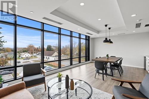 206 - 3998 Victoria Avenue, Lincoln (Lincoln-Jordan/Vineland), ON - Indoor
