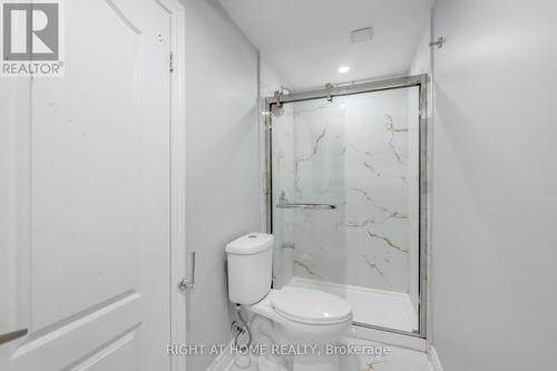 34 Meadowlark Drive, Brampton, ON - Indoor Photo Showing Bathroom