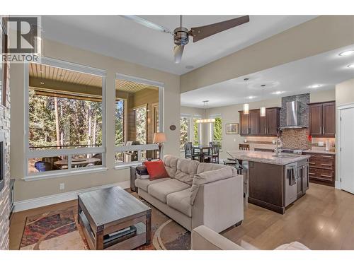 4157 Gallaghers Fairway S, Kelowna, BC - Indoor