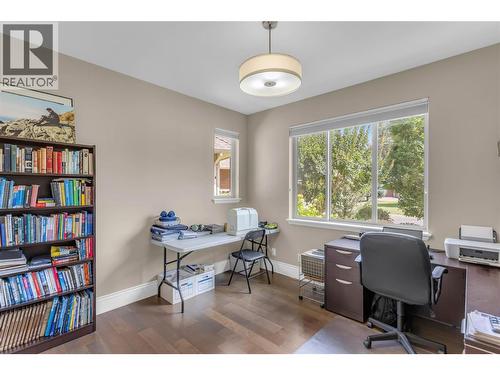 4157 Gallaghers Fairway S, Kelowna, BC - Indoor Photo Showing Office
