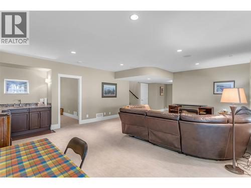 4157 Gallaghers Fairway S, Kelowna, BC - Indoor