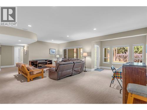 4157 Gallaghers Fairway S, Kelowna, BC - Indoor