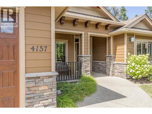 4157 Gallaghers Fairway S, Kelowna, BC - Outdoor