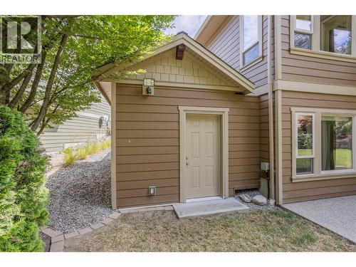 4157 Gallaghers Fairway S, Kelowna, BC - Outdoor With Exterior