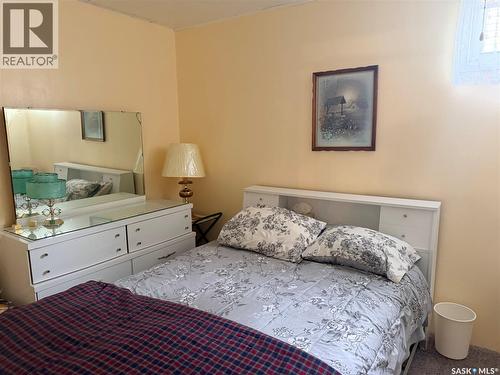 225 Dominion Road, Assiniboia, SK - Indoor Photo Showing Bedroom