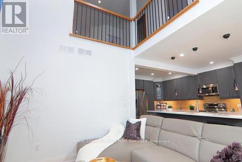 318 Beachview Avenue, Fort Erie, ON - Indoor Photo Showing Kitchen