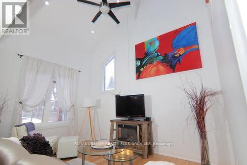 318 Beachview Avenue, Fort Erie, ON - Indoor