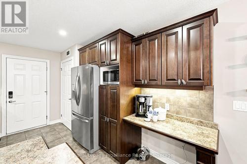 39 Lakewood Crescent, Quinte West (Murray Ward), ON - Indoor Photo Showing Kitchen