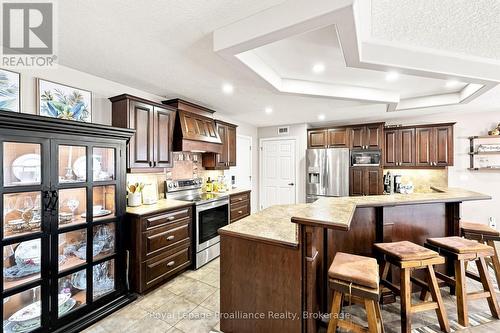 39 Lakewood Crescent, Quinte West (Murray Ward), ON - Indoor Photo Showing Kitchen With Upgraded Kitchen