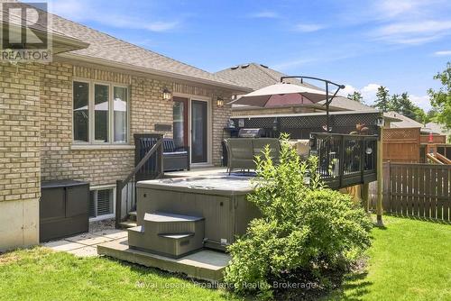 39 Lakewood Crescent, Quinte West (Murray Ward), ON - Outdoor With Exterior