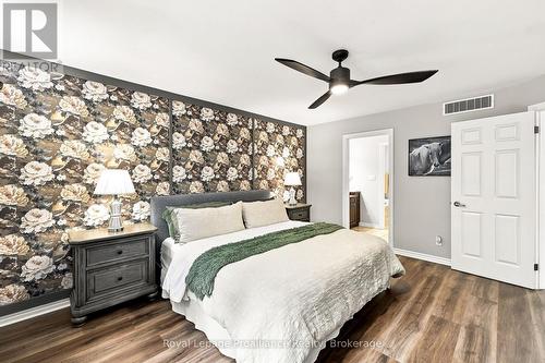 39 Lakewood Crescent, Quinte West (Murray Ward), ON - Indoor Photo Showing Bedroom